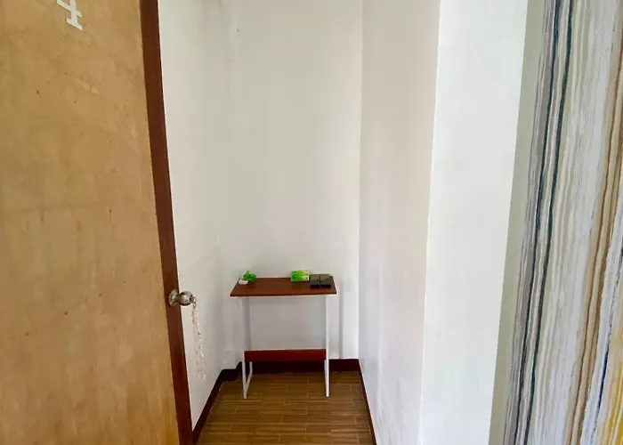 Hostel Panagsama Topbudz Moalboal