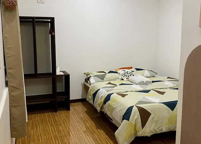 Panagsama Topbudz Hostel Moalboal