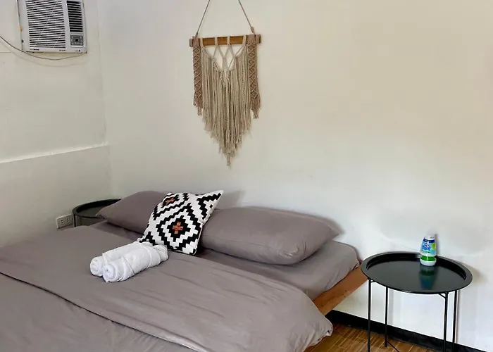 Hostel Panagsama Topbudz Moalboal
