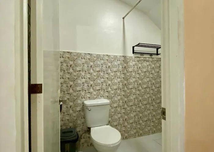 Hostel Panagsama Topbudz Moalboal