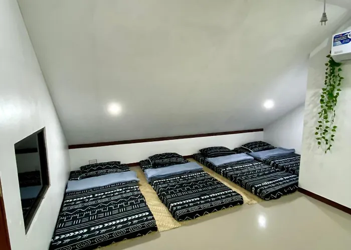 Panagsama Topbudz Hostel Moalboal